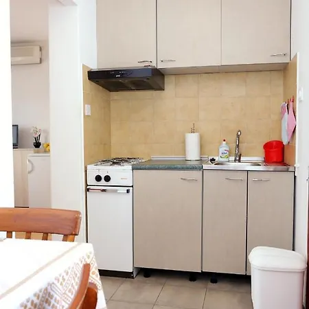 With Parking Space Lumbarda, Korcula - 156 דירה לומבארדה