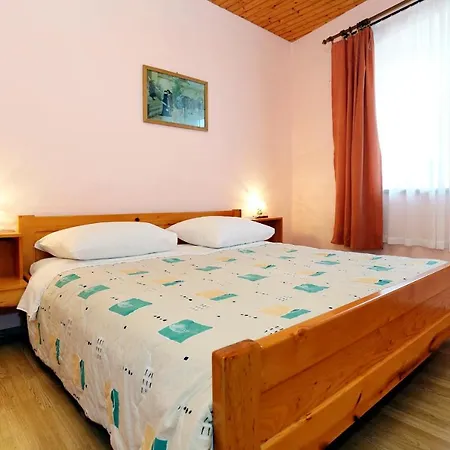 With Parking Space Lumbarda, Korcula - 156 דירה *